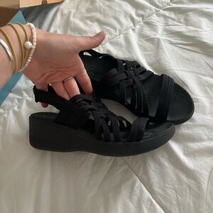 Wedged sandal